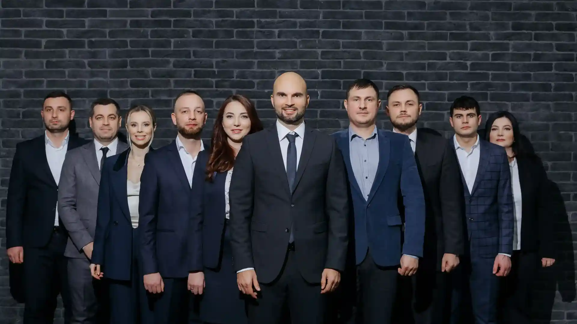 <span>130</span> professionals